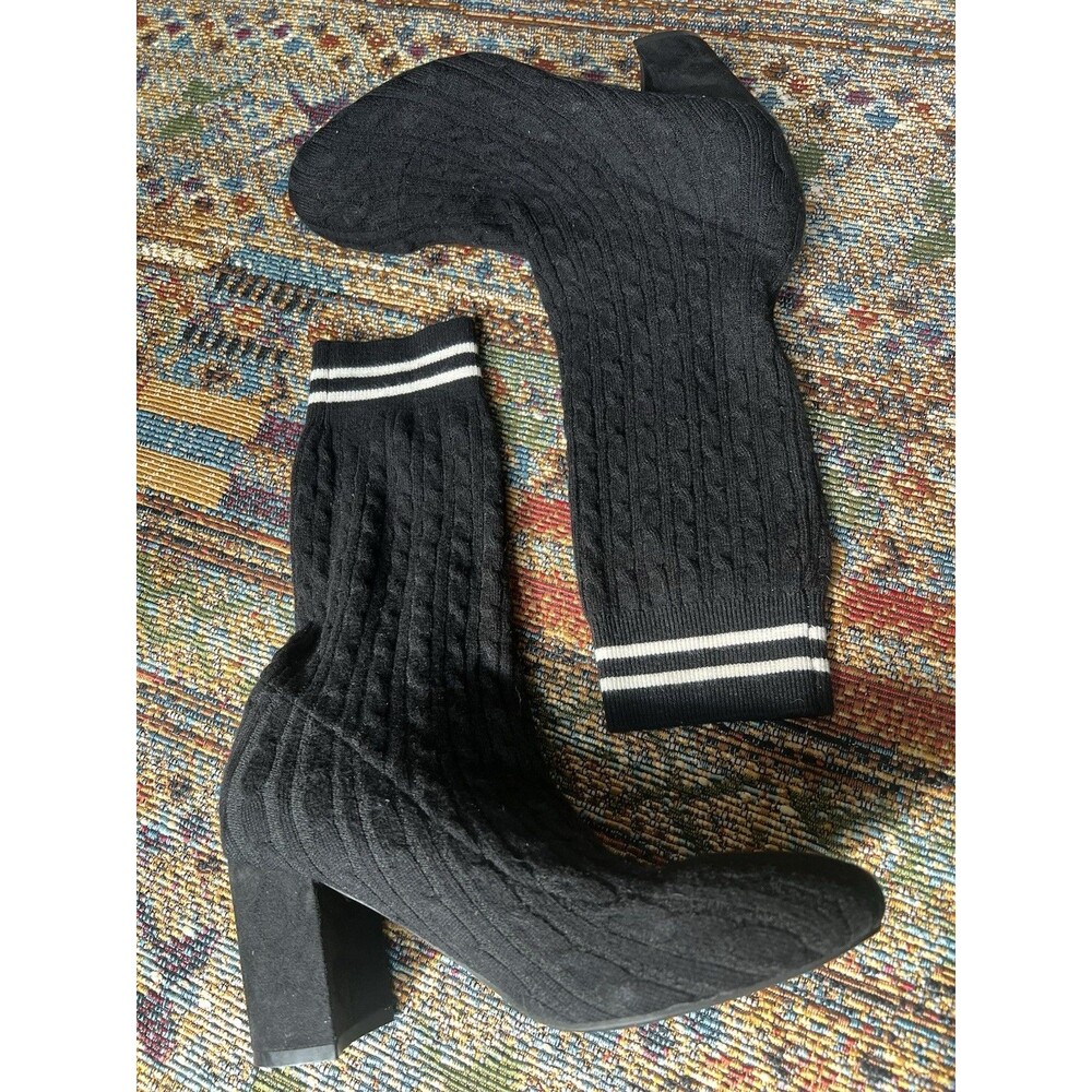 Catherine Malandrino Womens Pulley Sock Knit Boots Black Heels Size 7.5 New